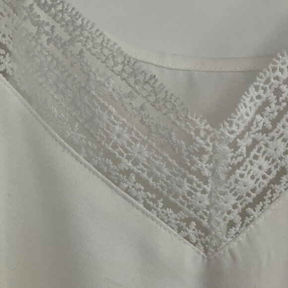 SHEIN White Lace Accent Cami Top - Picture 2 of 6